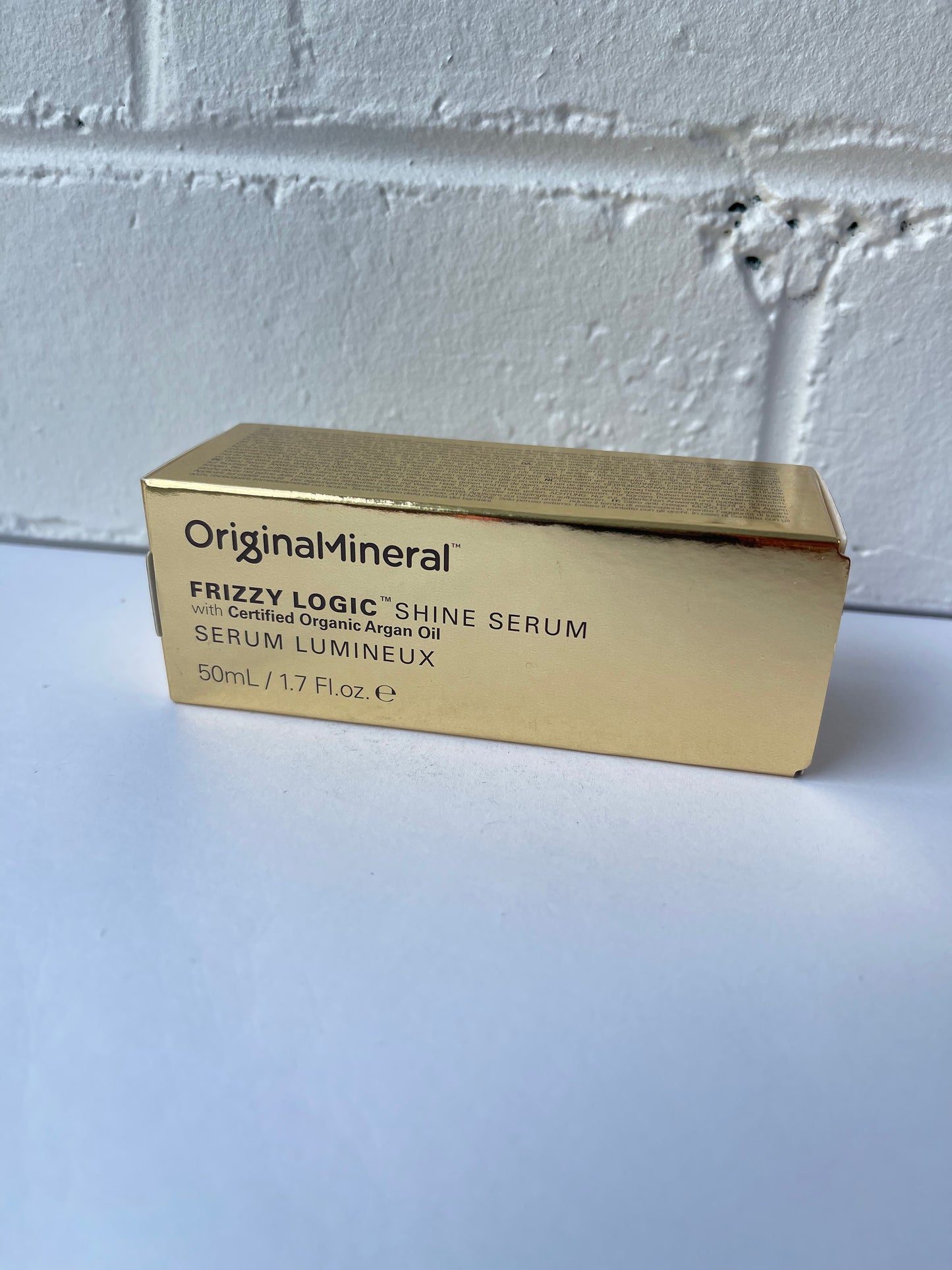 O&M - FRIZZY LOGIC SHINE SERUM 50ML